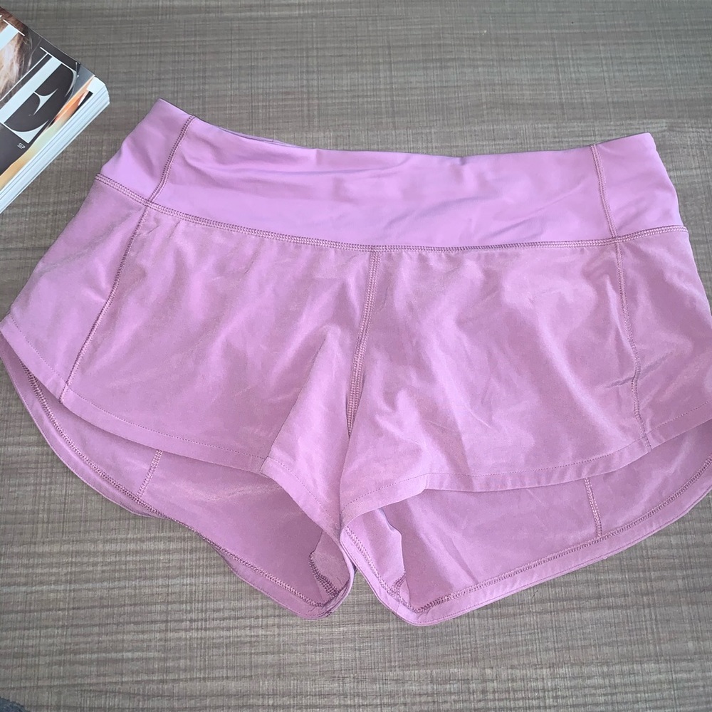 Lulu lemon speed up short 2.5